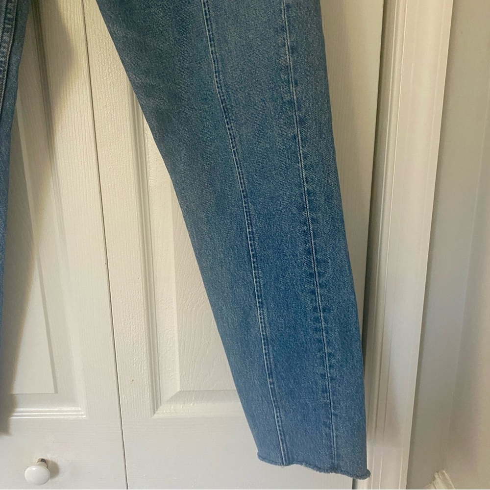 Reformation Jeans Women 29 Seamed‎ Straight Raw Hem Pintuck Medium Wash - Picture 6 of 8